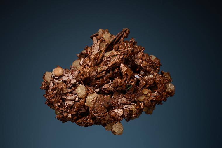 COPPER (SPINEL twins) with ANALCIME